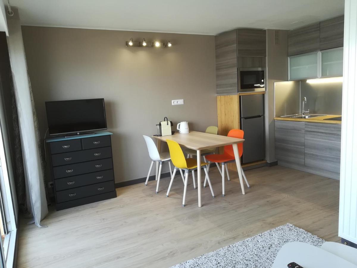 אגדה Appartement 1Ere Ligne Vue Port Avec Balcon, Piscine מראה חיצוני תמונה