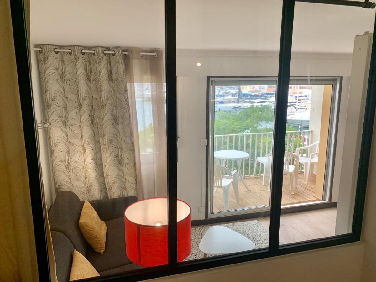 אגדה Appartement 1Ere Ligne Vue Port Avec Balcon, Piscine מראה חיצוני תמונה